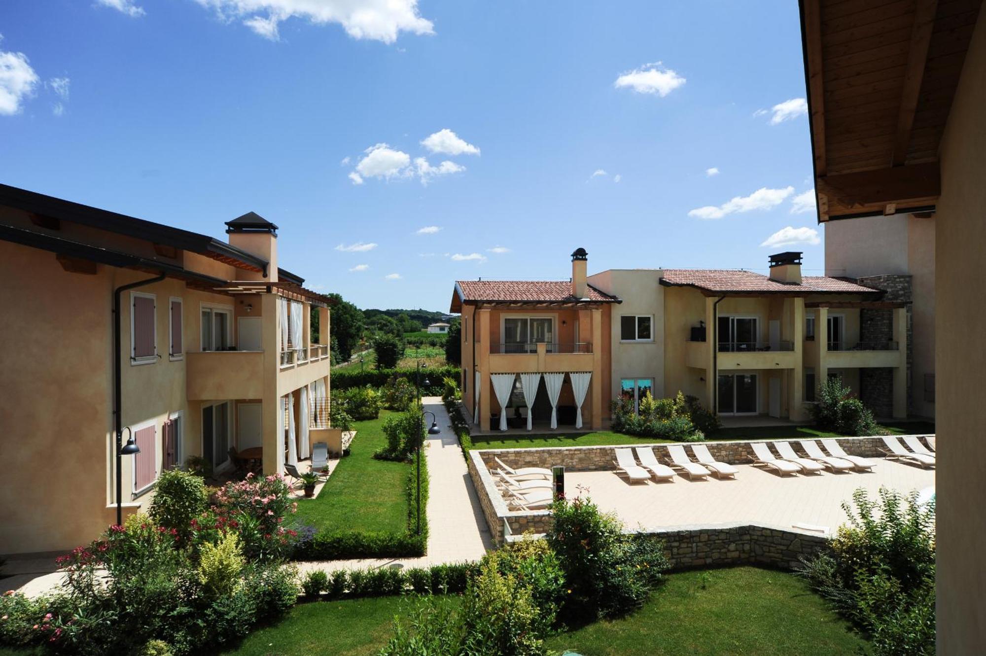 Le Corti Caterina With Pool By Wonderful Italy Apartment Desenzano del Garda